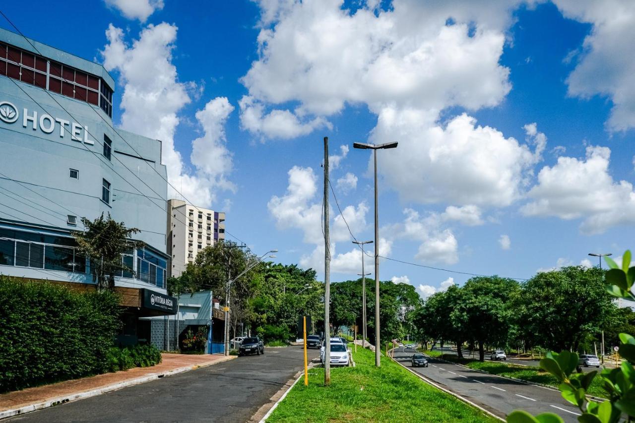 Vitoria Regia Hotel Bauru Kültér fotó